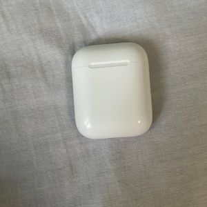 AirPod charging case